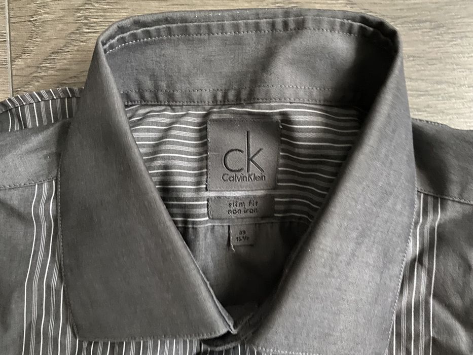 Риза Calvin Klein