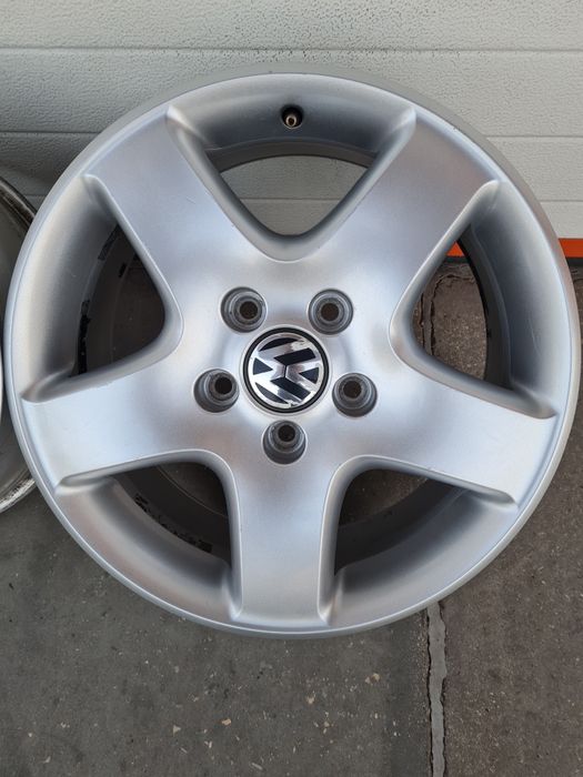 Оригинални джанти за ФОЛСВАГЕН VW T5 T6 AMAROK R17 5x120 ET55 7J