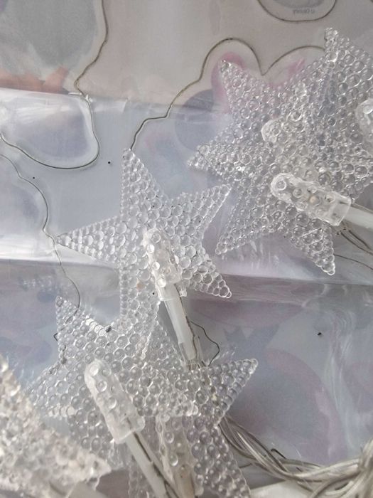 Лампички чисто нови