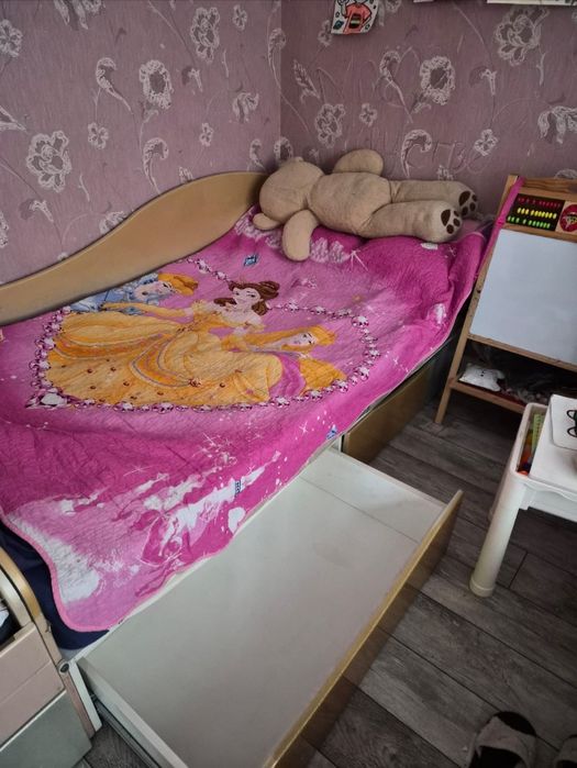 Детские кроватки