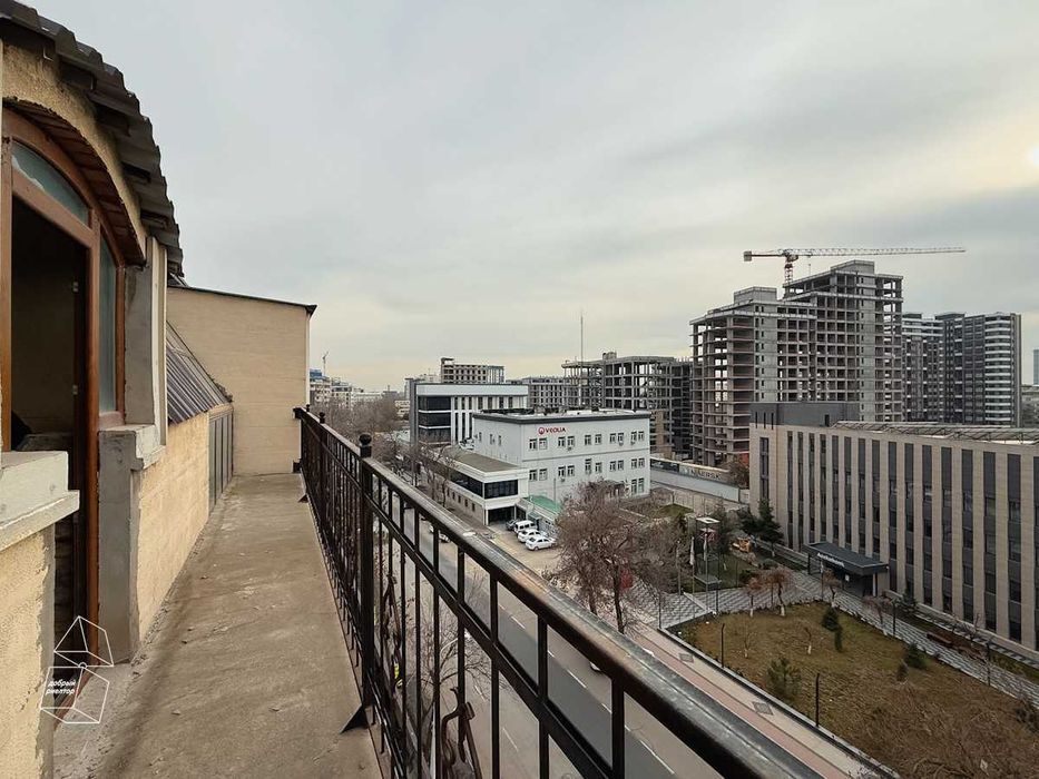 (Добрый) Yakkasaroy, 197 м², 3-4/6/6, Просторные апартаменты