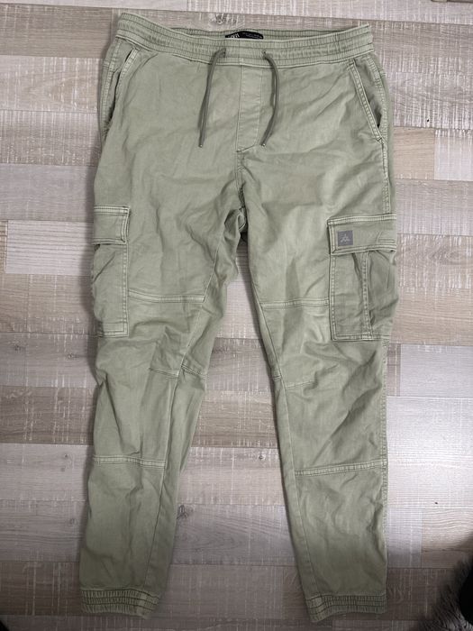 Pantaloni Zara stare buna