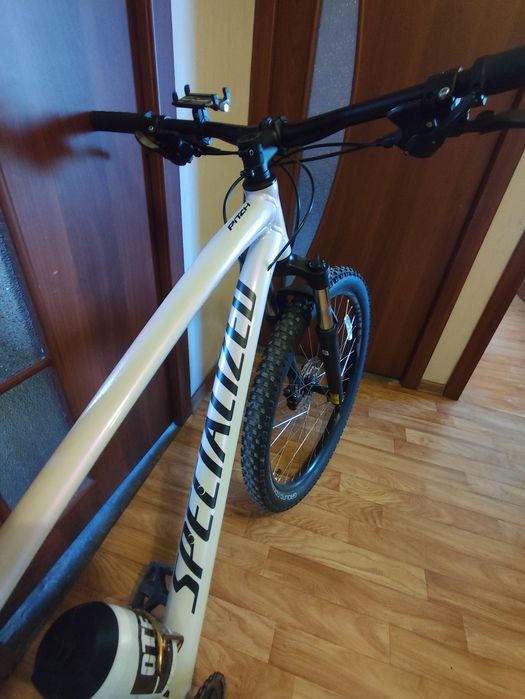 Specialized pitch велосипед.