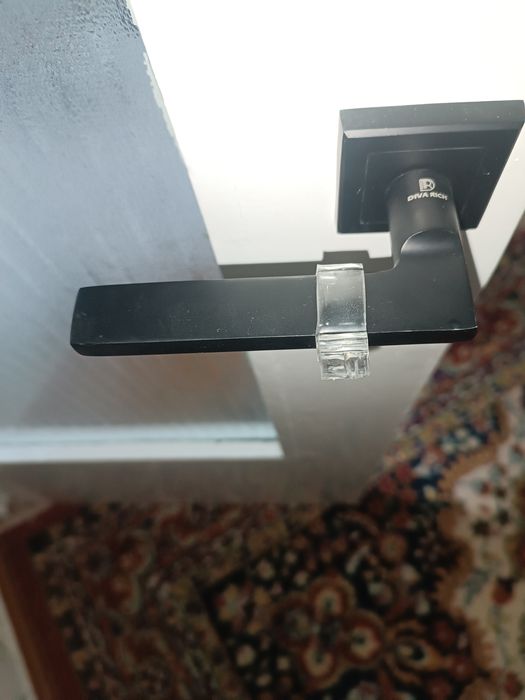 Дверной стопор – унверсальный Ограничитель