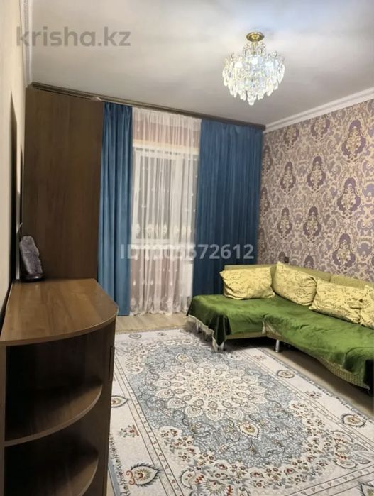 Ищу девушек на подселение Алматы срочнооо