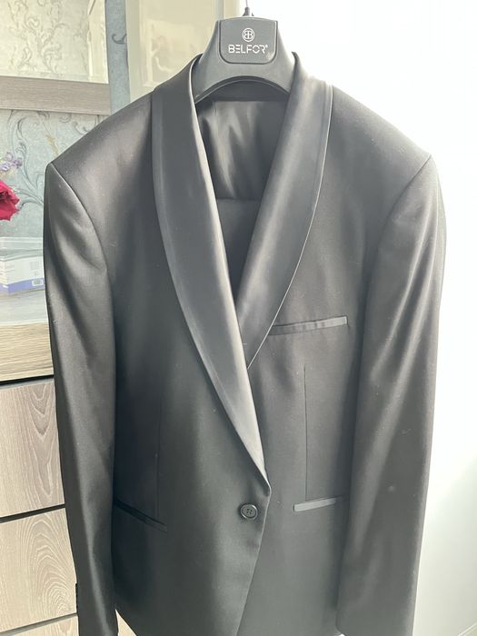 2 костюма классических