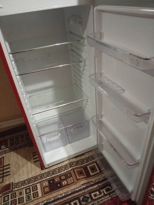 Продается холодильник
