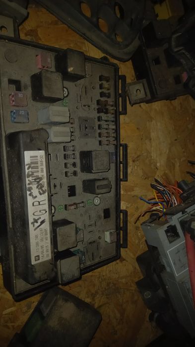 Panou Sigurante și relee Opel Astra H diferite coduri