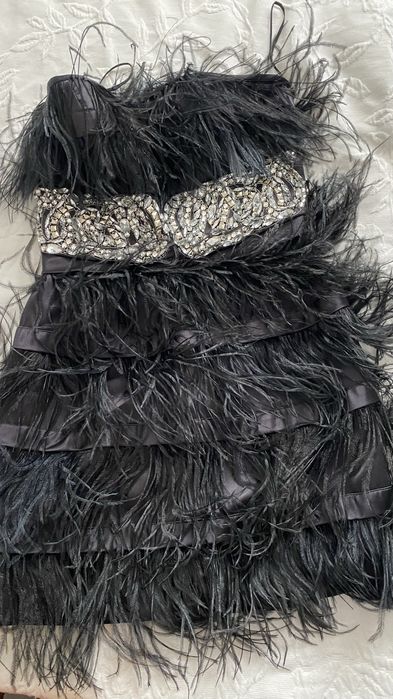 Пролам платье-мини с перьями, б/у