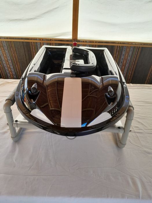 Лодка за захранване ТХ