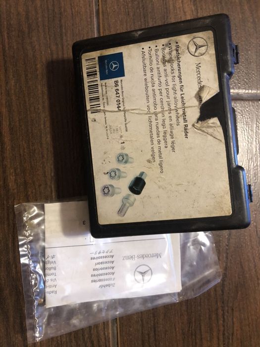 prezoane antifurt originale Mercedes
