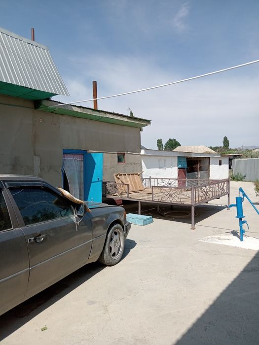 Үй сатылады, барлығы бар жер үй