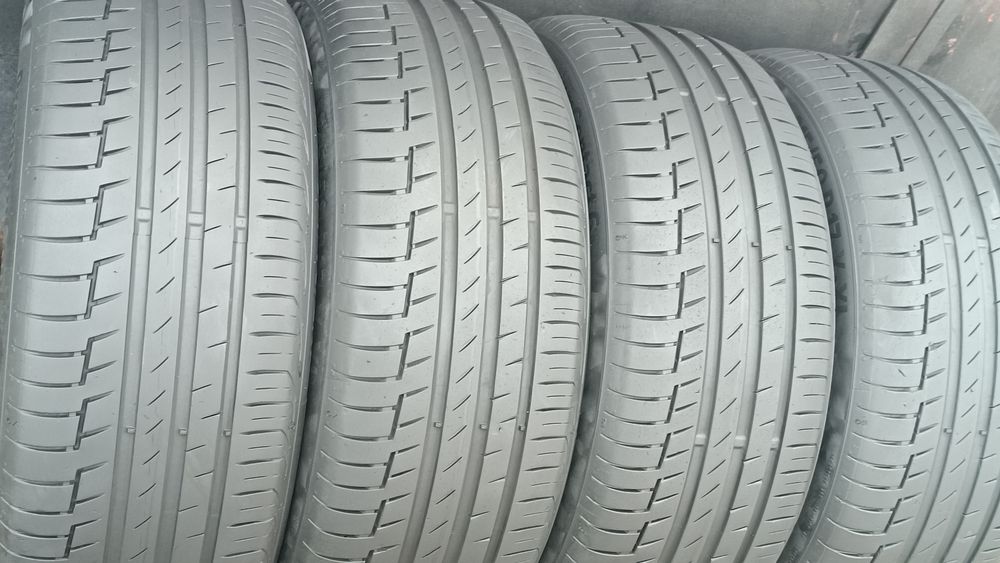 215/50/17 Continental