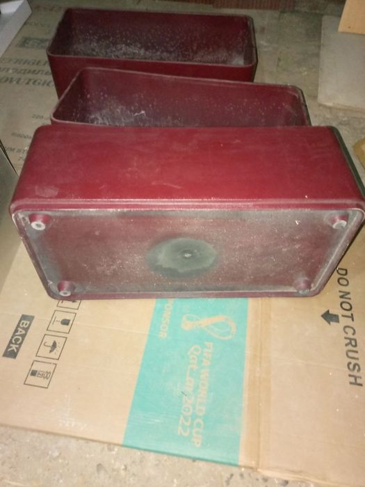 Кашпо для цветов. Красивые в хорошем состоянии