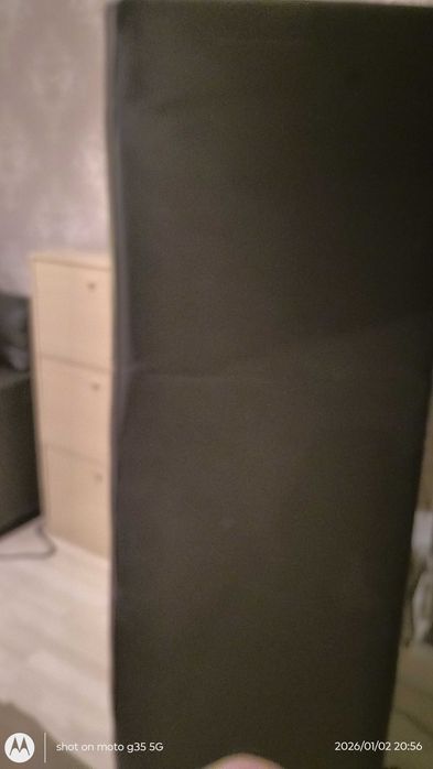 Кожен диван дизайнерски