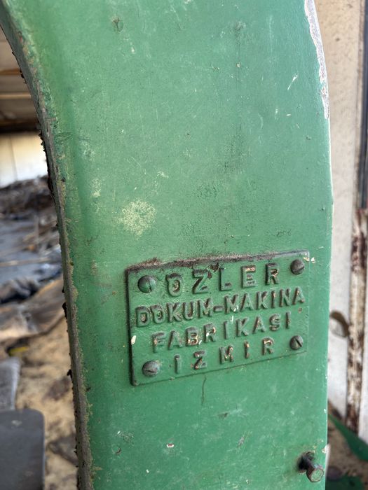 Банцинг машина листач основа