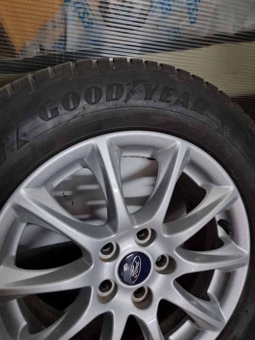 Roți iarnă~5x108/16"~Ford Mondeo~anv.Goodyear 215/60 R16