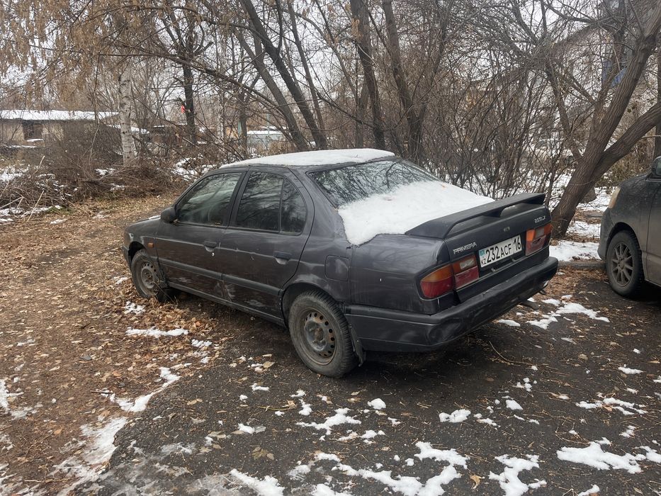 Продам машину ниссан примера