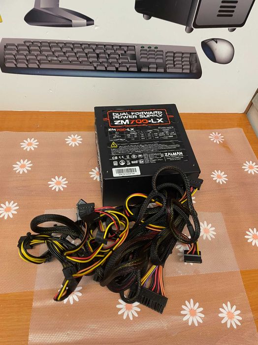 Sursa 700 W Zalman ZM700-LX, ATX 2.31, PFC Activ, Negru, garantie