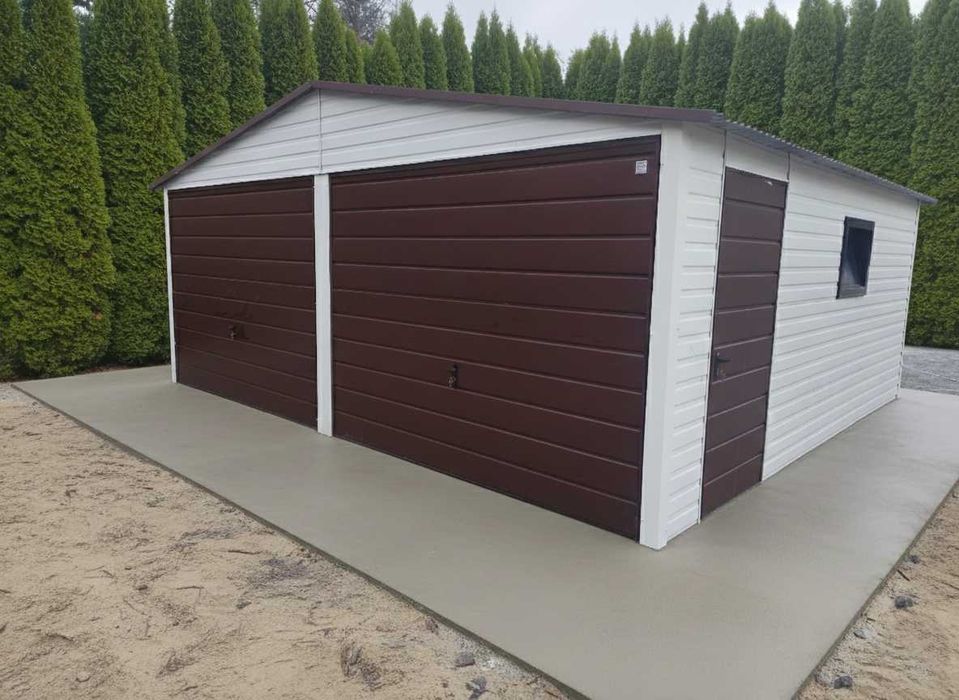 Garaj 6m x 5m Tabla Acrilica Alb cu Accente Maro Producator Direct