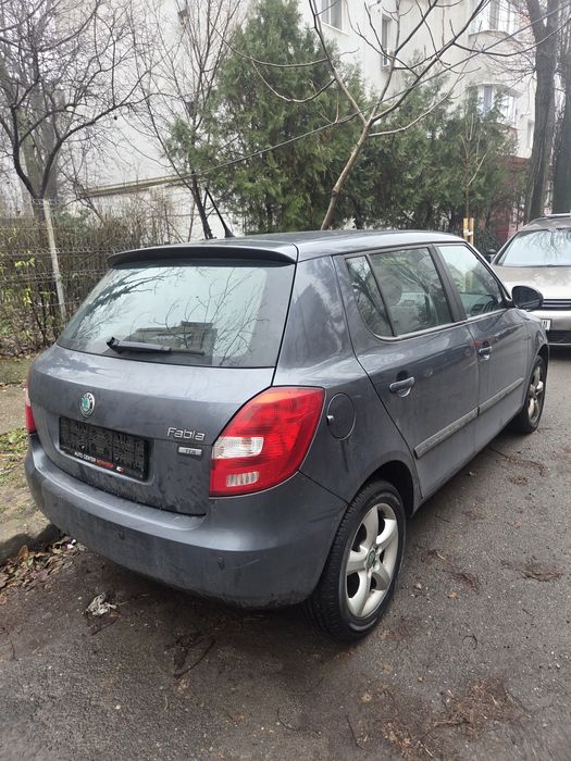 Skoda fabia 1200 tdi an 2012