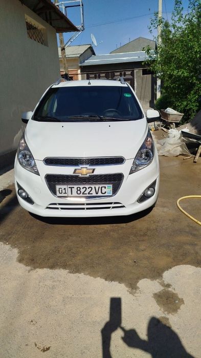 Спарк 2023 автомат в идеальном состоянии в