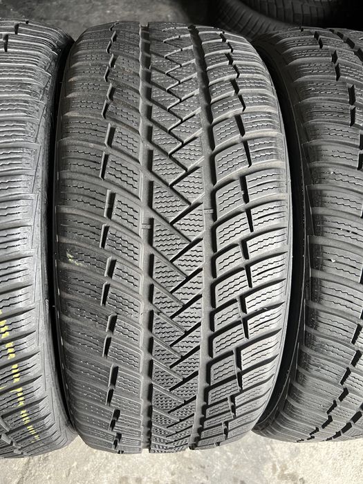 4 anvelope iarna 235/45/18 Vredestein DOT 2022 !