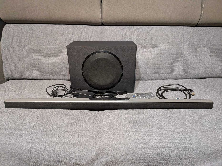 Soundbar Philips HTL7140B, 5.1, 320W, Bluetooth, NFC, Ambisound