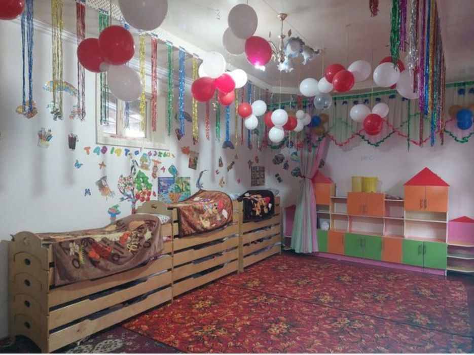 Hovli tayyor biznesi bilan sotiladi.