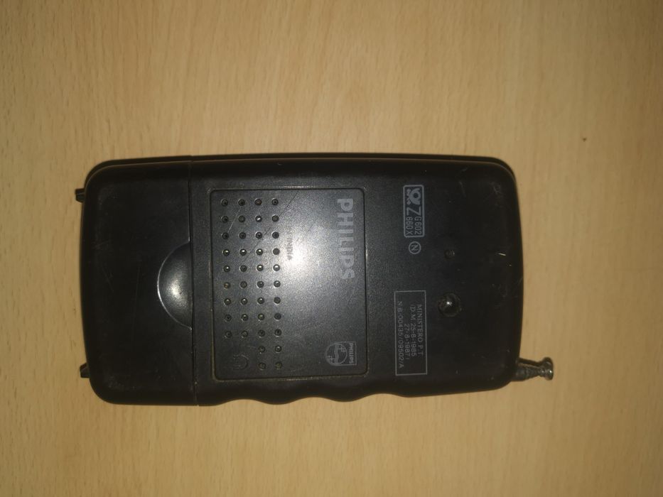 PHILIPS Радио приемник