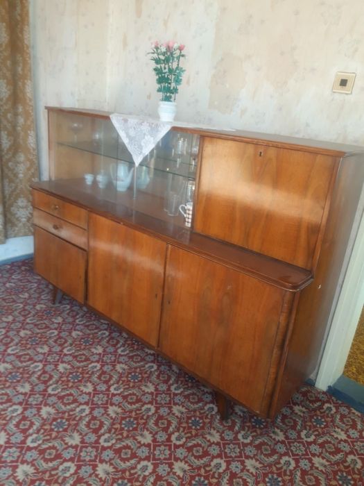 Запазени мебели цена по договаряне