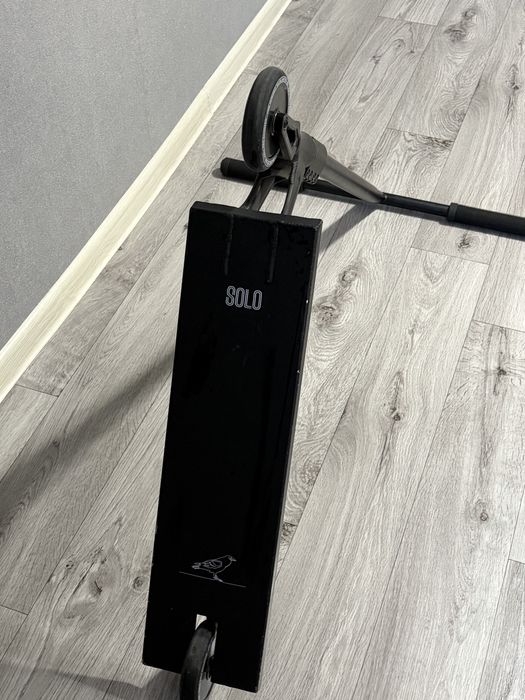 Продам самокат SOLO