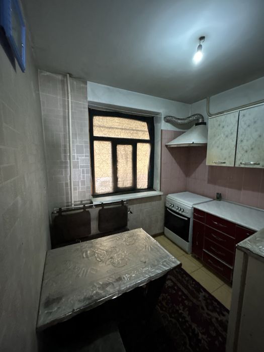 1 xonali kvartira ijaraga beriladi! M: Temir yoʻl balnitsasi roʻparasi