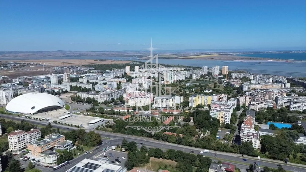 Продава се Двустаен апартамент в Бургас, Славейков - 56 кв.м за 1965 €/кв.м - Снимка #4
