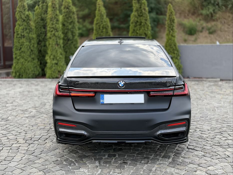 Bmw 750i xDrive/M-Sport/Maxton Design/Individual Schimb-Variante