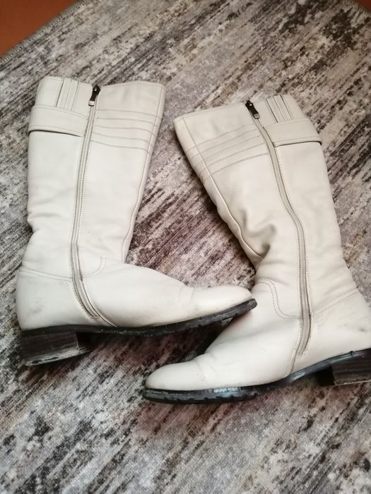 Сапоги женские продам