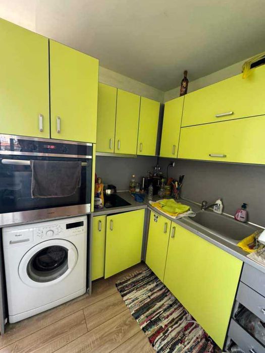 Тристаен газифициран апатамент, Идеален център