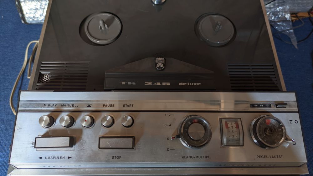 Magnetofon Vintage Grundig TK 245 Deluxe – Stereo, Hibrid (Lămpi)