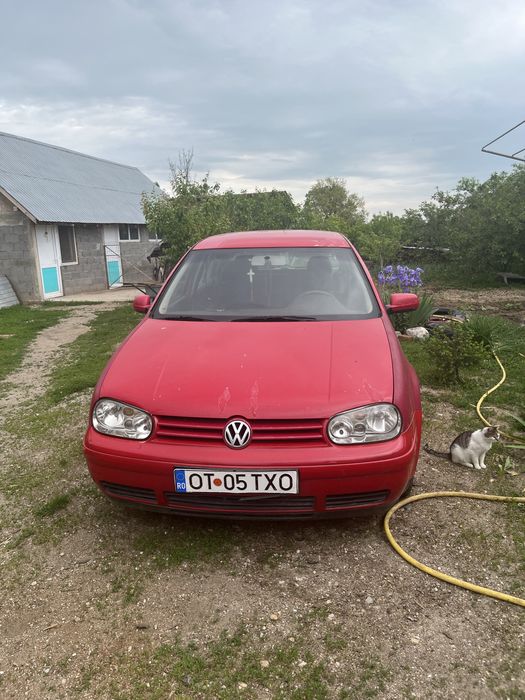 golf 4 se vinde pe piese