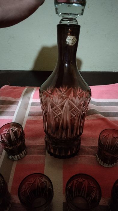 Графин с рюмками комплект.