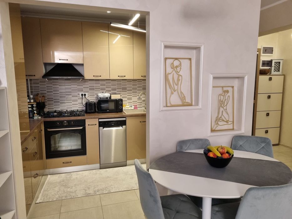 Apartament 2 camere Tractorul nou | prima inchiriere | direct proprietar