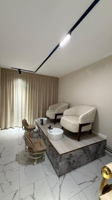 Салон красоты сдам в аренду