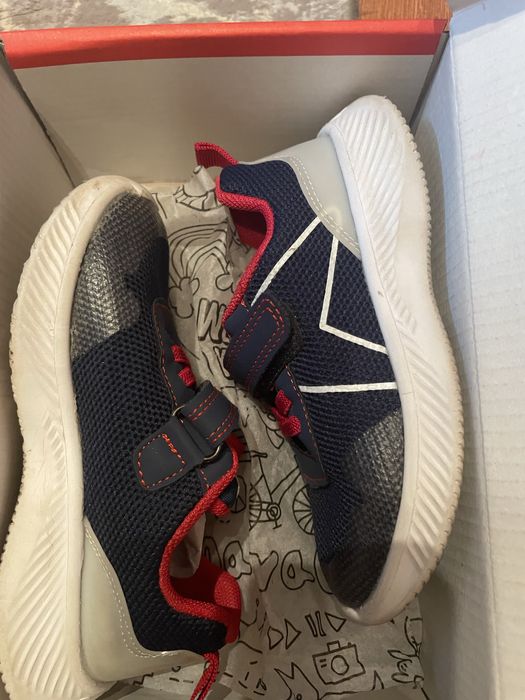 Кроссовки Garvalin 27 р