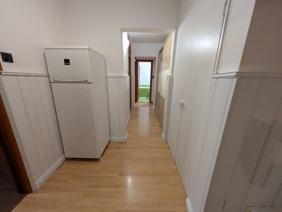 închiriat apartament 3 camere  metalurgie
