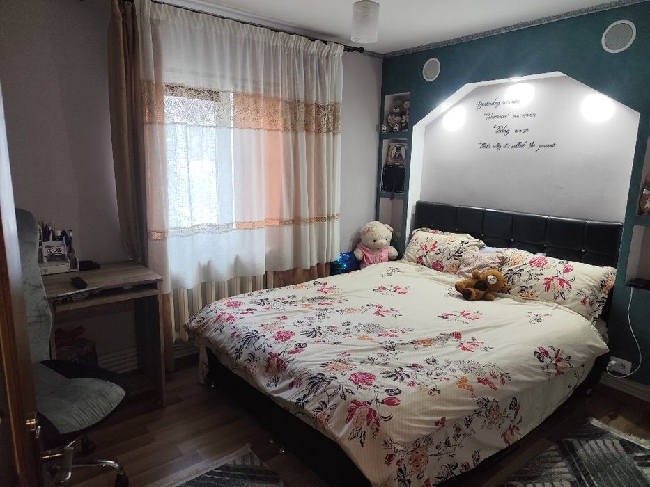 Vând apartament cu 2 camere