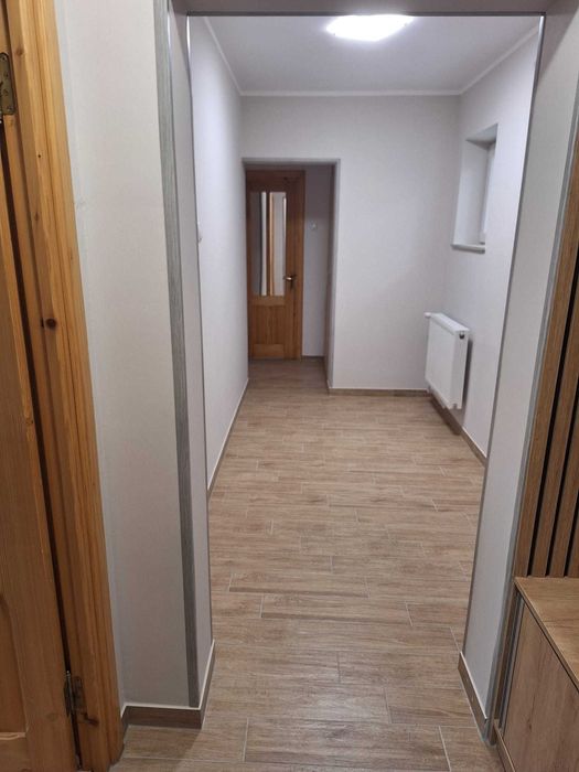 Apartament cu 3 camere decomandate