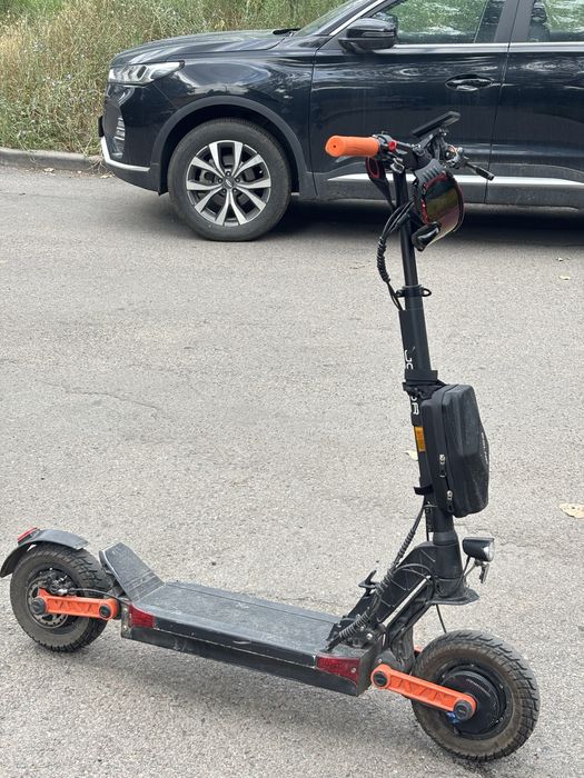 Продам самокат Joyor s10s