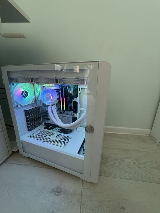 Кутия Thermaltake S250 TG ARGB Snow