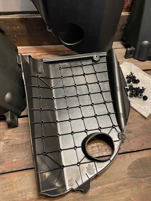 Декор под капот RX330