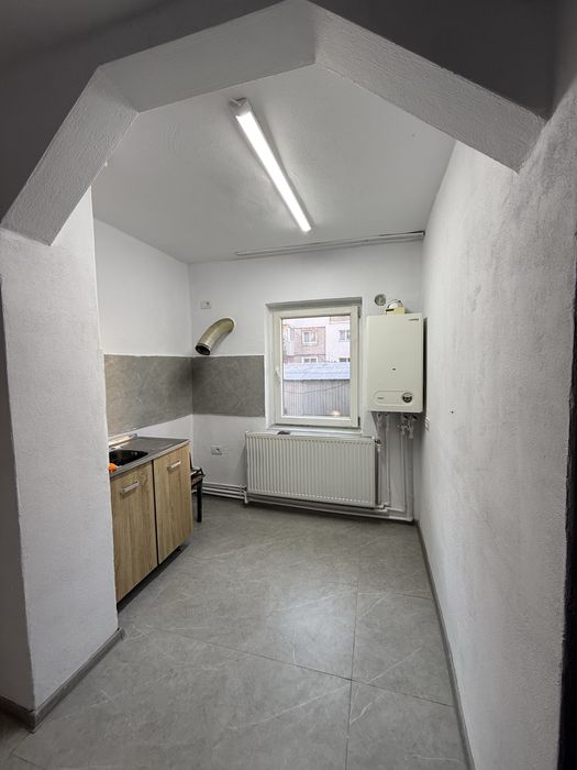 Garsoniera  renovata, izolata
